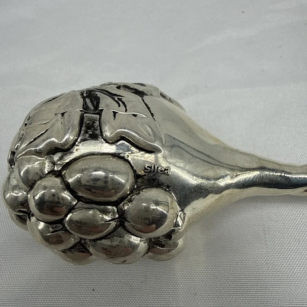 Silea silver plated bubble‎ keeper wine stopper champagne fizz France grapes VGC